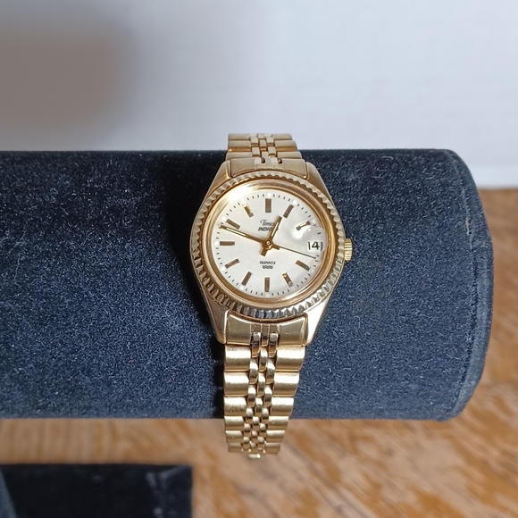 Timex Accessories Timex Vintage Indiglo Ladies Gold Tone Watch